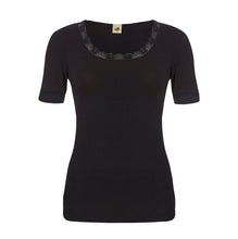 Afbeelding in Gallery-weergave laden, Thermo women Lace T-shirt 30237 090 black
