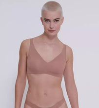 Afbeelding in Gallery-weergave laden, sloggi ZERO Feel 2.0 Soft bra 10217729 1141 CACAO
