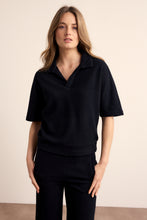 Afbeelding in Gallery-weergave laden, Polo Collar Top  E01-19-401 9000 Black
