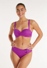 Afbeelding in Gallery-weergave laden, Bikini top twisted padded wired 60279 1409 wildberry
