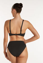 Afbeelding in Gallery-weergave laden, Bikini top twisted padded wired 60282 090 black
