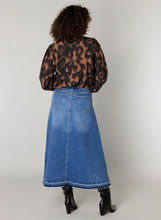 Afbeelding in Gallery-weergave laden, Chloe 0005782 12016 Vintage Wash Denim

