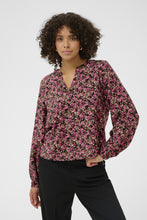Afbeelding in Gallery-weergave laden, KAbellaShirt10511035108749PinkBlackGraphicFlower__2
