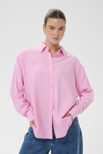 Afbeelding in Gallery-weergave laden, KAneemaShirt10511443152218PinkFrosting__2
