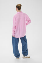 Afbeelding in Gallery-weergave laden, KAneemaShirt10511443152218PinkFrosting__3
