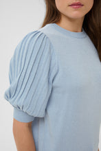 Afbeelding in Gallery-weergave laden, KAreginaPleatPullover10510339154008BlueFog__2
