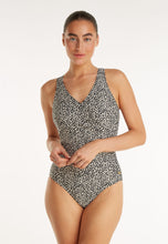 Afbeelding in Gallery-weergave laden, Swimsuit v-neck padded 60336 5022 wild dot
