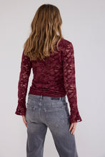 Afbeelding in Gallery-weergave laden, VelvetStretchLaceTopC65-21-4014580Pomegranate__2
